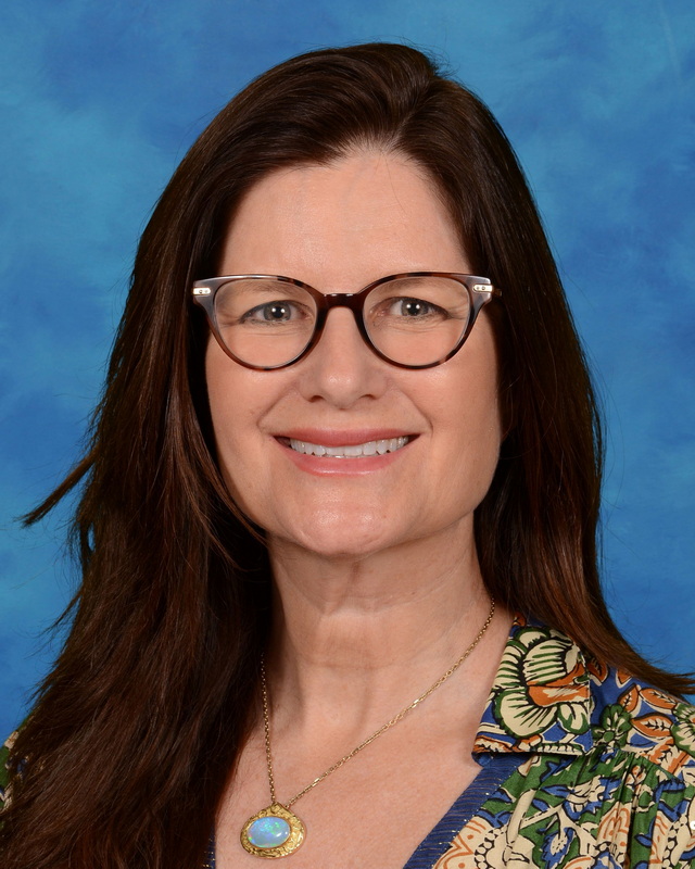 Kara Lewis 